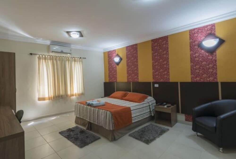 Monte Serrat Hotel سانتوس المظهر الخارجي الصورة